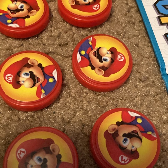 USAopoly super Mario checkers game - Picture 3 of 10